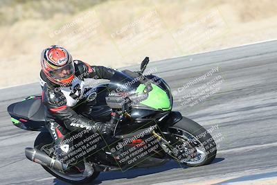 media/Dec-01-2025-Moto Forza (Mon) [[2daa91e15f]]/2-Intermediate Group/Session 4 Turn 9/